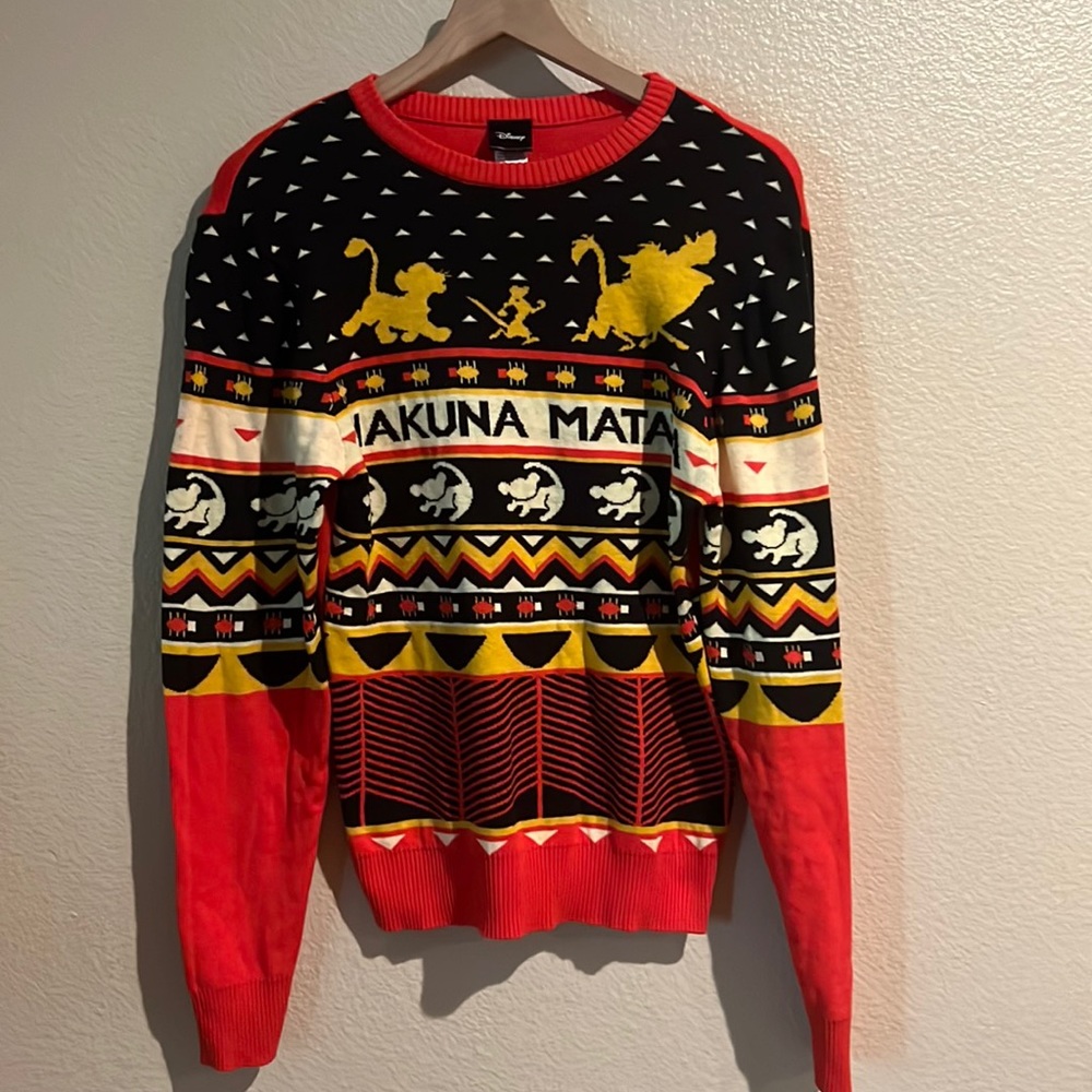 NWOT Disney Lion King Pullover Sweater Sz Small